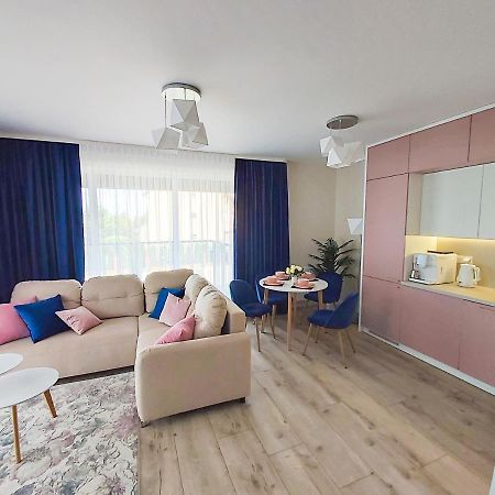 Apartament Bella Rosa Z Podziemnym Parkingiem 키엘체 외부 사진