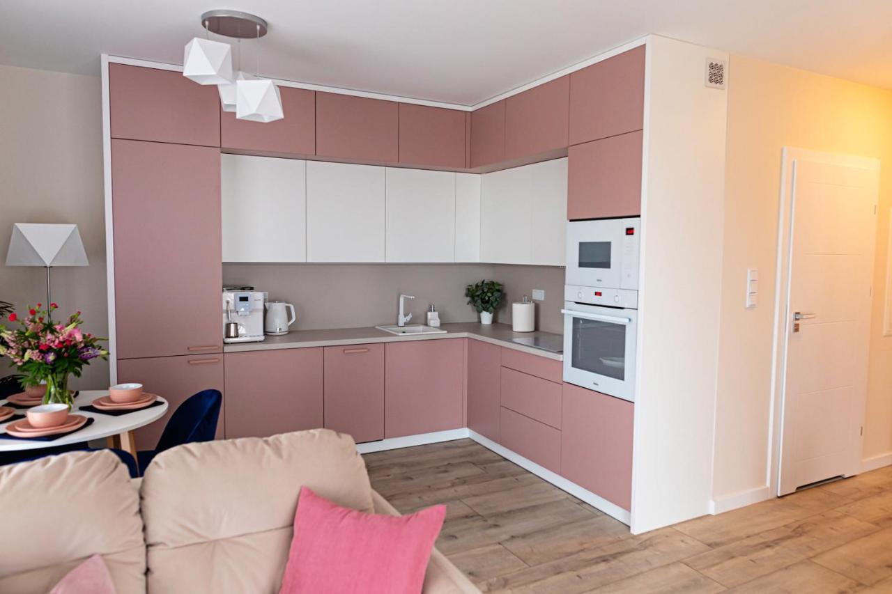 Apartament Bella Rosa Z Podziemnym Parkingiem 키엘체 외부 사진