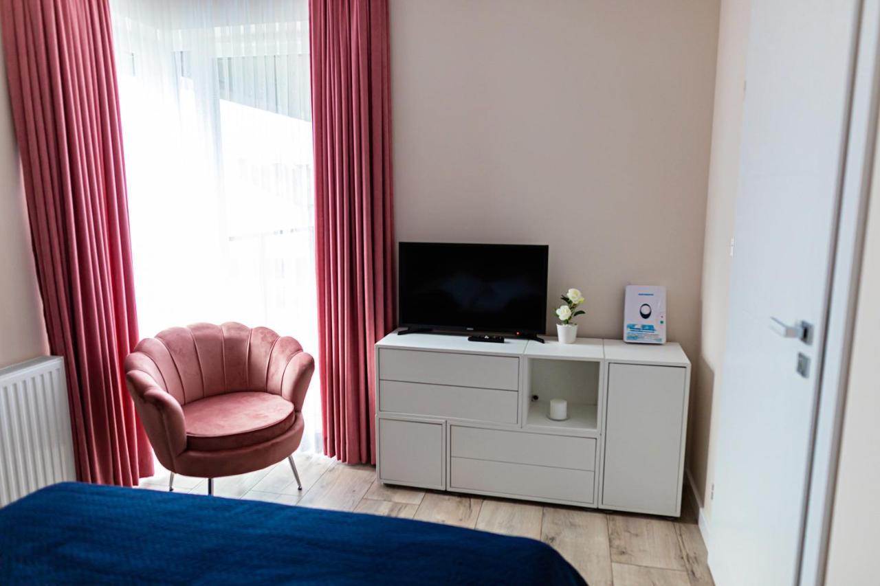 Apartament Bella Rosa Z Podziemnym Parkingiem 키엘체 외부 사진