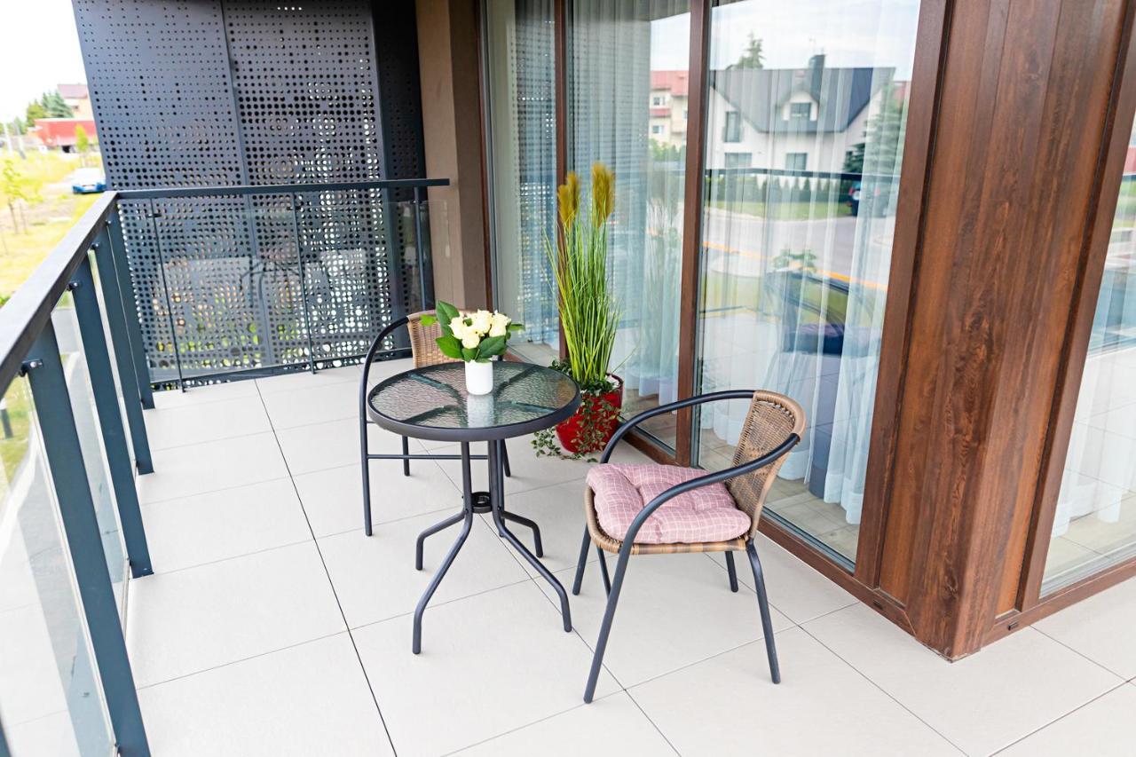 Apartament Bella Rosa Z Podziemnym Parkingiem 키엘체 외부 사진