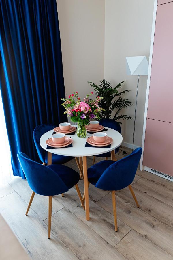 Apartament Bella Rosa Z Podziemnym Parkingiem 키엘체 외부 사진